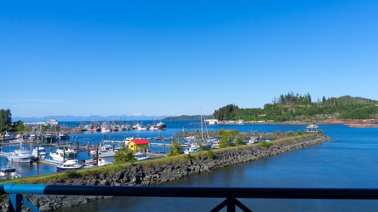 Glen Lyon Inn Port Hardy Esterno foto